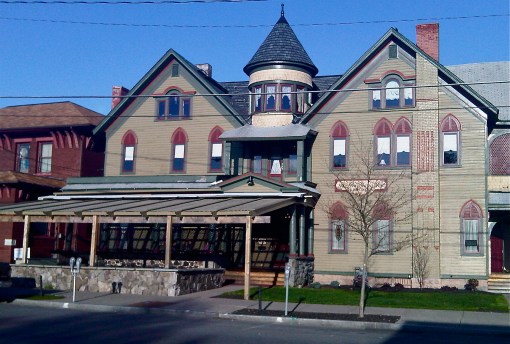 IMG00126-20100414-1823